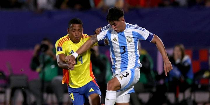 River Plate inició conversaciones para incorporar a una figura de la selección argentina y de la Premier League