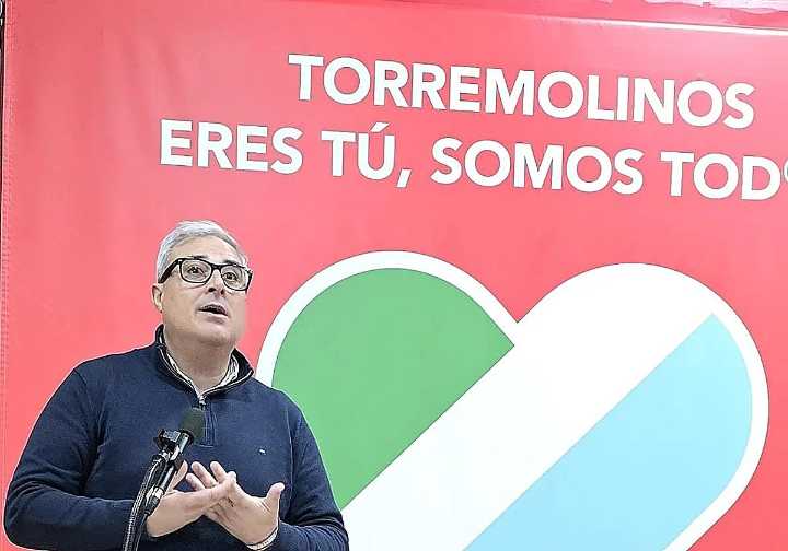 El PSOE suspende de militancia al líder del partido en Torremolinos tras el escándalo de los whatsapps