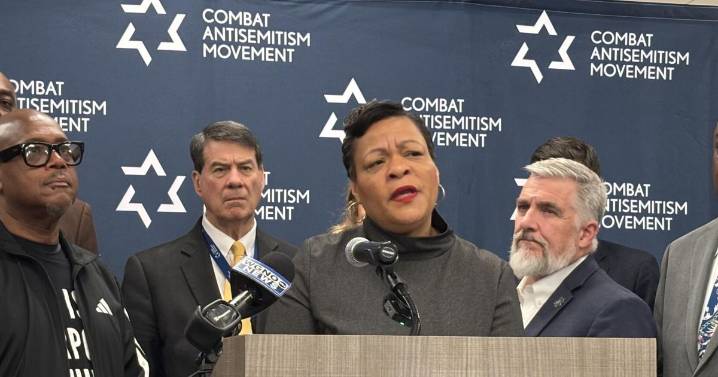 Mayor LaToya Cantrell speaks on immigration sweeps for first time: 'Standing...in solidarity'