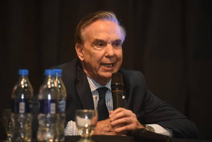 La advertencia de Miguel Ángel Pichetto que incomoda a Milei: industria, reglas y poder legislativo