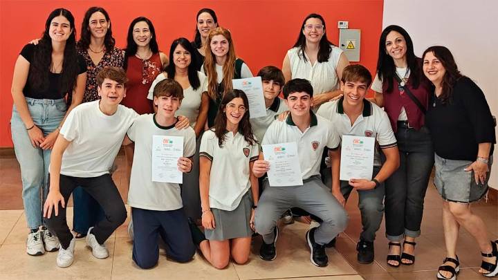 Santiago brilló en la Olimpiada de Ciencias Junior: una delegación que inspira pasión por la ciencia