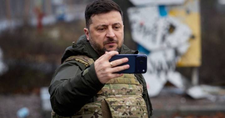 Putin humiliated as 'b*lls of steel' Zelensky taunts his bitter enemy 