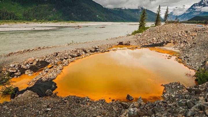 Ten years after Alaska-B.C. mining agreement, environmental group says state is falling short