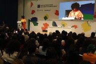 Chimamanda Ngozi en la FIL: la identidad da forma a la manera en que miramos el mundo