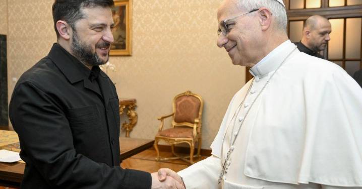El papa y Zelenski apelan a la paz para terminar con la guerra