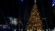 Washington DC lights the National Christmas Tree