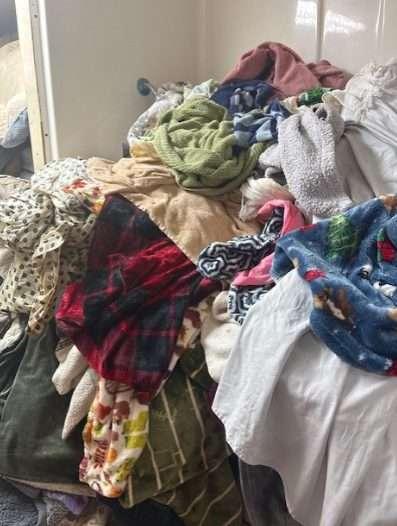 Tunica Humane Society Asks for Volunteers to Help Tackle ‘Mountain’ of Laundry