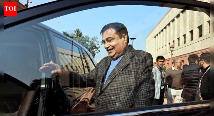 Gadkari directs officials to carry out checking of all sleeper buses by govt