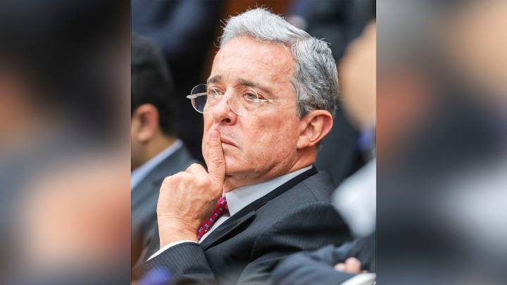 Expresidente Álvaro Uribe volverá al Senado: Centro Democrático definió sus listas