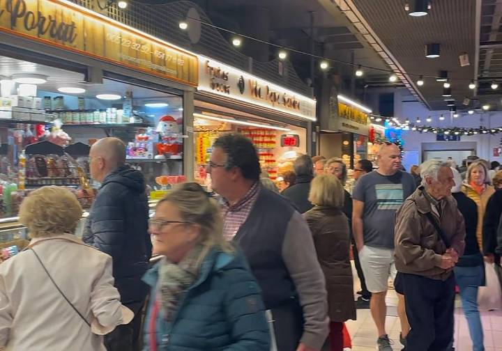 El 'efecto Navidad' aumenta un 30% las ventas en los mercados municipales de Alicante