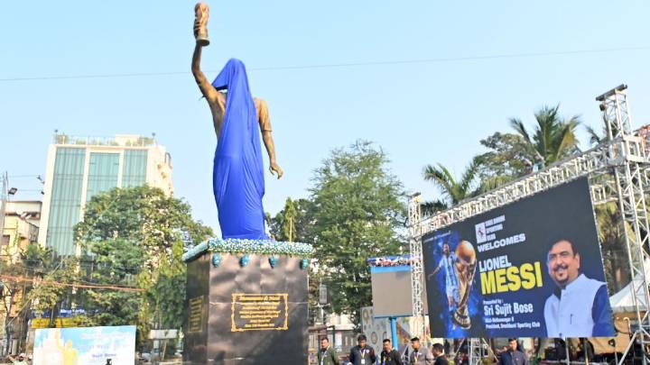 Las mejores y peores estatuas: Messi, Cristiano Ronaldo y Beckham