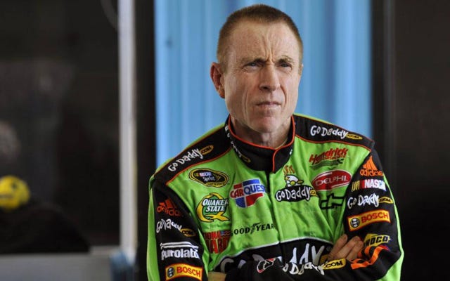 Worried Mark Martin Drops Grim Lawsuit Verdict, Predicting Devastating Future for NASCAR Veteran NASCAR driver Mark Martin is "worried" about the sport's future amidst the antitrust lawsuit's progress