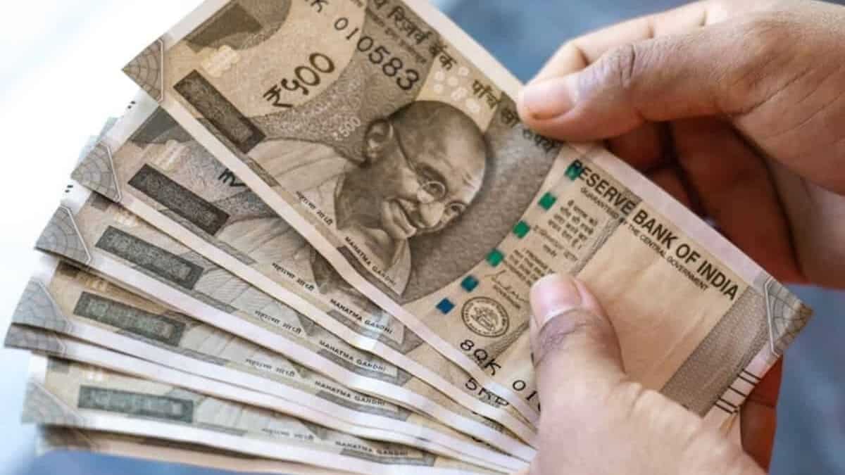 Rupee falls 20 paise to 90.07 against US dollar in early trade