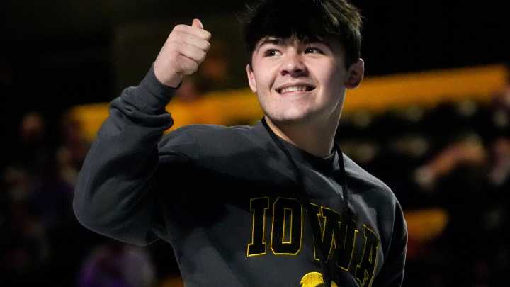 Day 1 HS wrestling: Walsh Ironman results, live updates and brackets