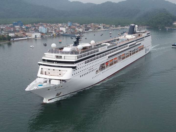 Weather Forces Costa and MSC Ships to Divert to Ilhabela