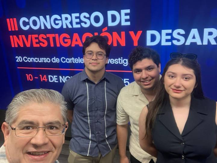 Estudiantes de Economía de la Anáhuac Puebla obtienen el 1.º lugar en el Congreso...