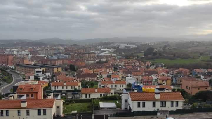 Avilés fija como objetivos para 2026 más vivienda y más espacio para la industria