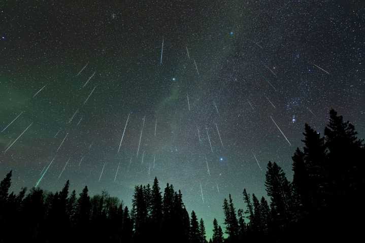 Where to watch the Geminid meteor shower in and around Calgary