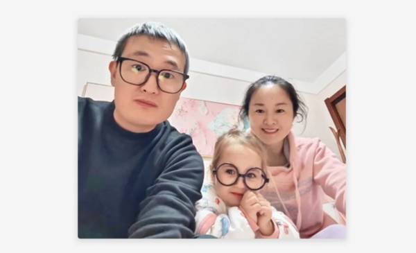 Sorpresa: son chinos y tuvieron una hija rubia con ojos azules