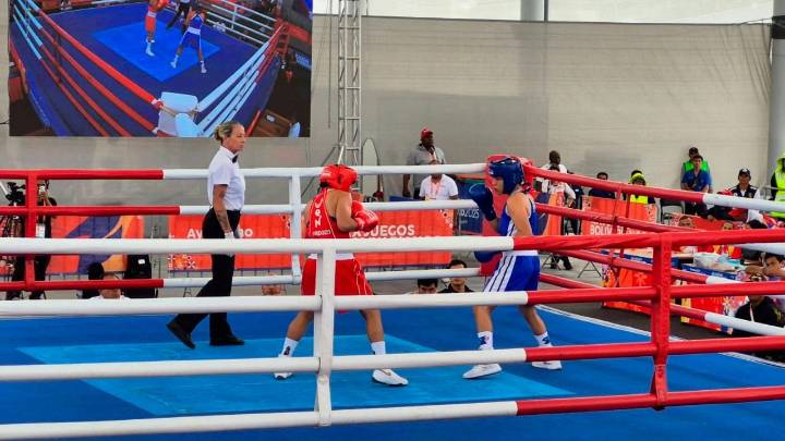 Boxeo femenino: Ana Baylón obtiene medalla de plata tras intenso combate en los Bolivarianos 2025