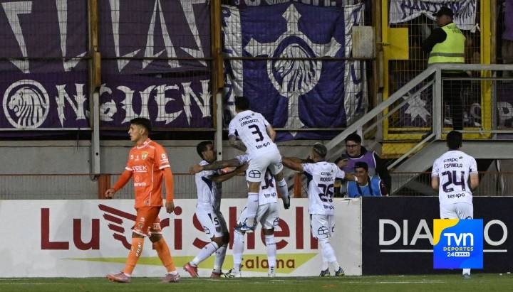 Deportes Concepción derrotó a Cobreloa y vuelve a Primera División después de 17 años