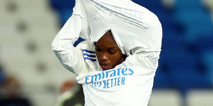 Linda Caicedo sigue brillando con el Real Madrid: se llevó el premio a la mejor jugadora en la Champions League Femenina