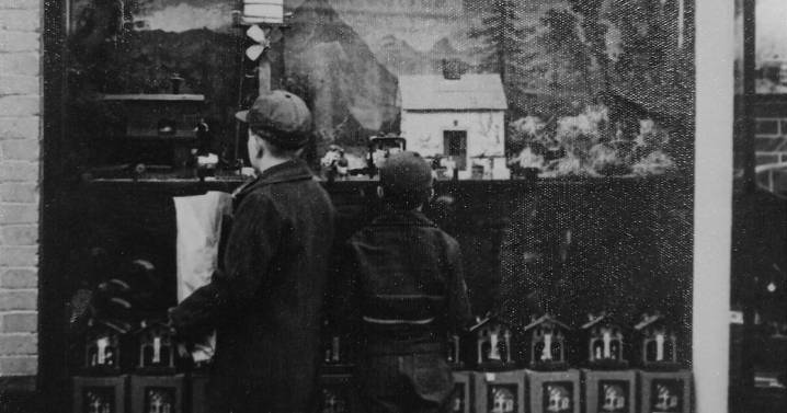 Florence’s 2025 ornament is honoring a historical building