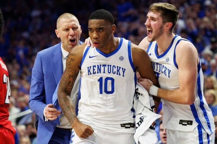 Mark Pope Reinforces Kentucky’s Non-Negotiable Standard After Heated Brandon Garrison Exchange