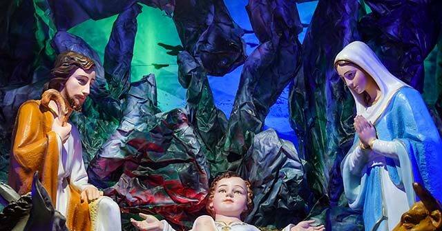 Church Nativity Display Includes Zip-Tied Baby Jesus, Roman Soldiers as ICE Agents