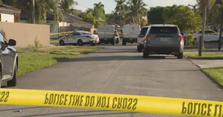 Man and woman found shot to death inside home south of Country Walk identified, deputies say
