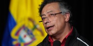 “Hagan la paz ya”: Petro envió mensaje al ELN y lanzó pulla a Estados Unidos por posibles ataques en Colombia
