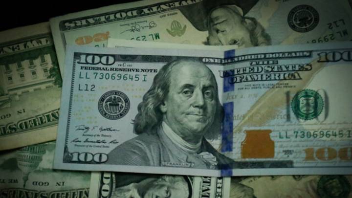 Dólar en Colombia: la divisa inicia jornada a la baja este jueves 4 de diciembre de 2025