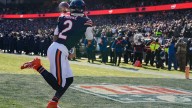 Bears’ DJ Moore shuts up questions for at least 1 week with 2
