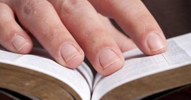 Letter: Legislators should do their jobs, leave commandments out of it