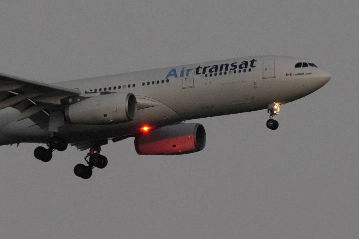 CP NewsAlert: Air Transat averts pilot strike with tentative deal
