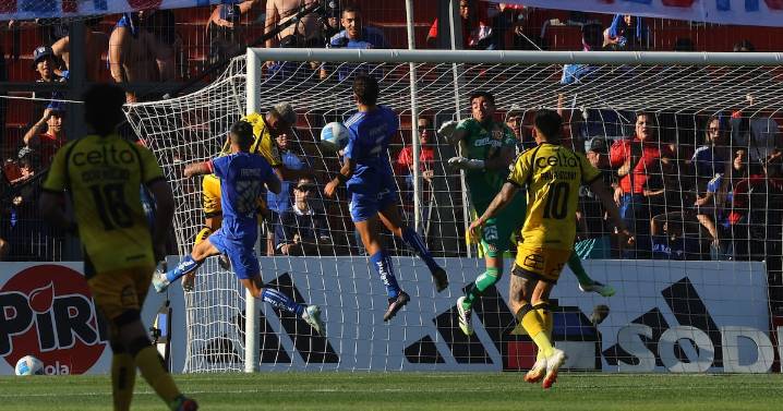 La U se aleja del Chile 2 tras igualar con un Coquimbo Unido que no logra superar el récord del Ballet Azul