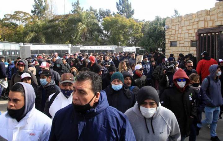 Asambleas con permiso del empleador y límite al crédito horario: las nuevas reglas para la actividad sindical