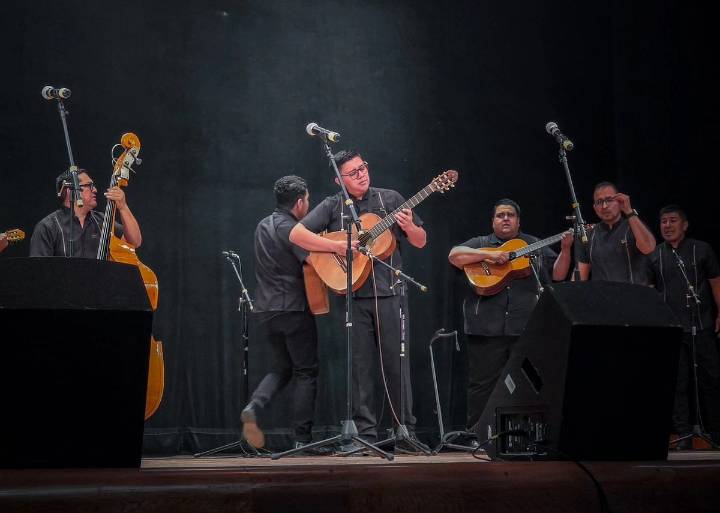 $30 por una tarde romántica: así será el Festival de Rondallas en Morelia