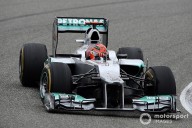 George Russell drops red F1 helmet out of respect to Schumacher