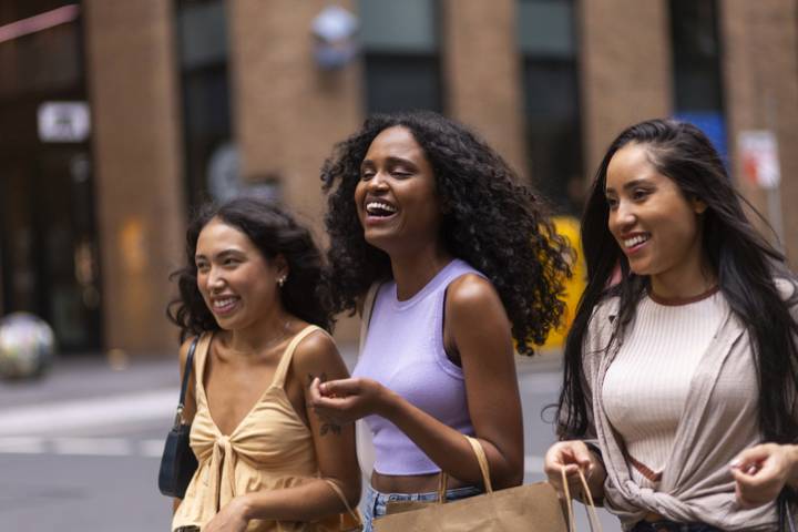 IU Kelley Professor Discusses Consumer Holiday Spending