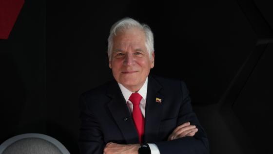 Miguel Uribe Londoño negó haber renunciado a su precandidatura en el CD