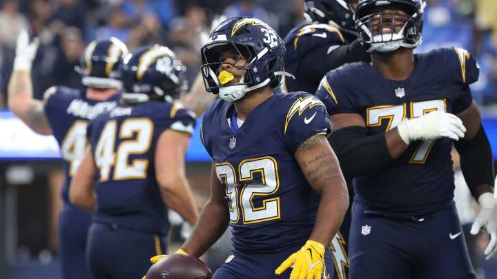 What time is the Chargers game today? Start time, streaming options