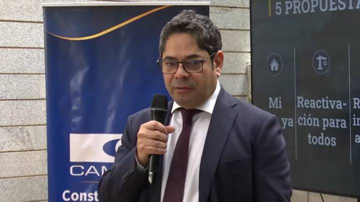 “Este gobierno hizo que muchos hogares se bajaran del bus de la compra de vivienda”: presidente de Camacol