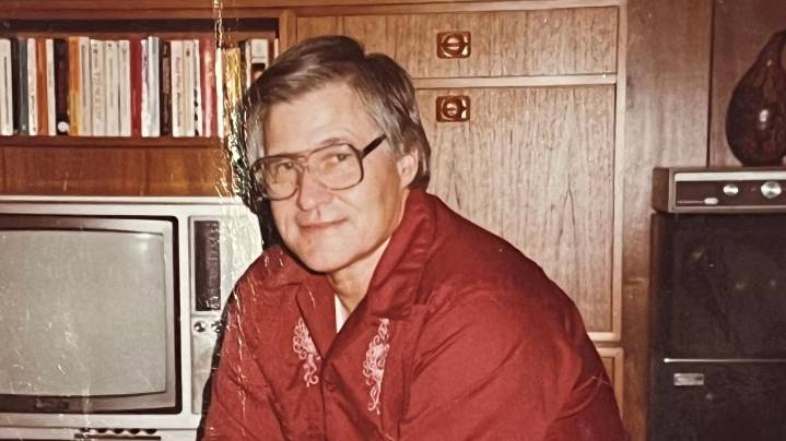 Kenneth E. Crook, Newsday editorial cartoonist in the 1960s, dies at 96