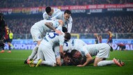Inter sufre en Génova pero se queda con el liderato de la Serie A
