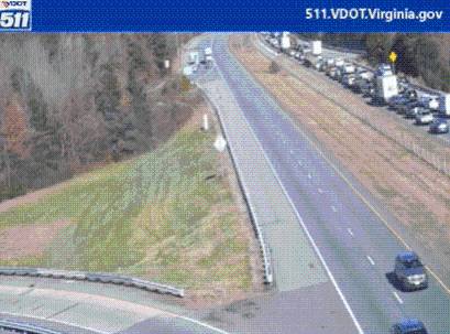 Disabled vehicle closes north lanes at Monitor-Merrimac Memorial Bridge Tunnel