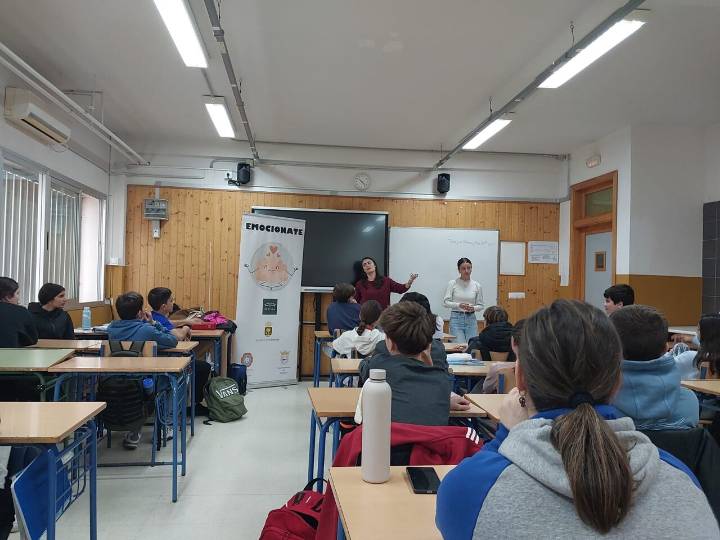 Bormujos impulsa “Emociónate”, un programa para ayudar a adolescentes a entender sus emociones