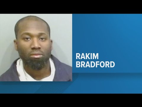 Homeowner arrested, accused of shooting 2 juveniles who were allegedly stealing packages at townhome