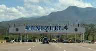 Pasajeros improvisan rutas por tierra y líneas locales ante crisis de vuelos en Venezuela
