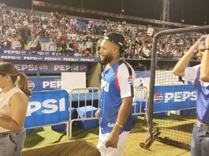 El debutante Wilyer Abreu se coronó en el Festival del Jonrón Pepsi 2025 (+Video)
